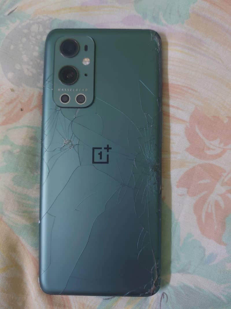 One Plus 9 Pro 0