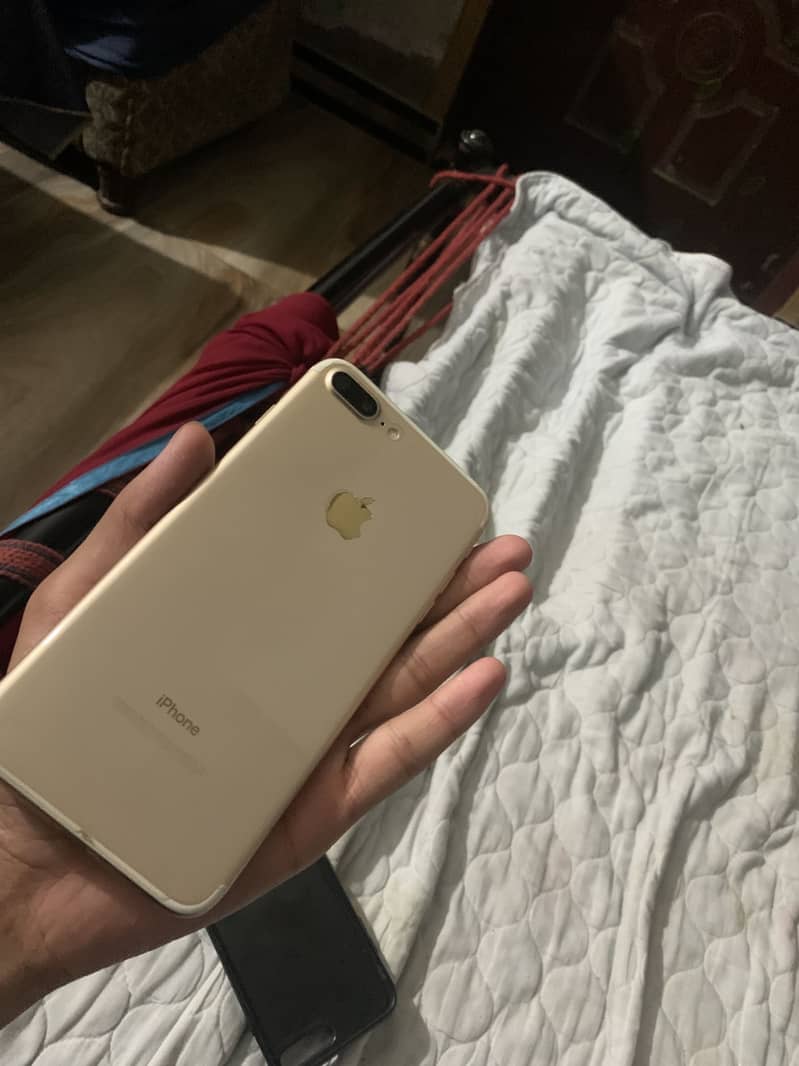 iPhone 7 Plus 2