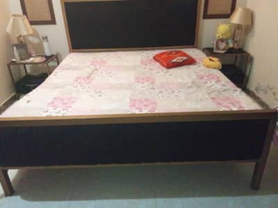 King bed for urgent sale