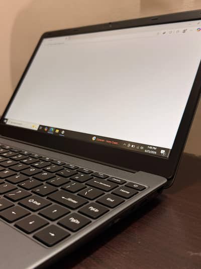 New Laptop 12 Gen 6 Core 256 GB SSD ENVME Mechrove