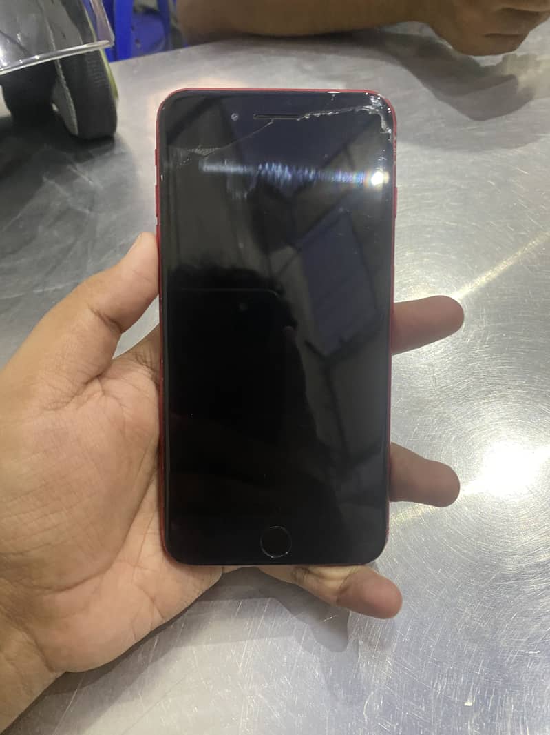 Apple iPhone 8 Plus 2