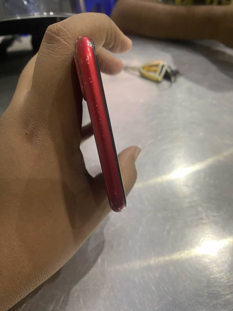 Apple iPhone 8 Plus 3