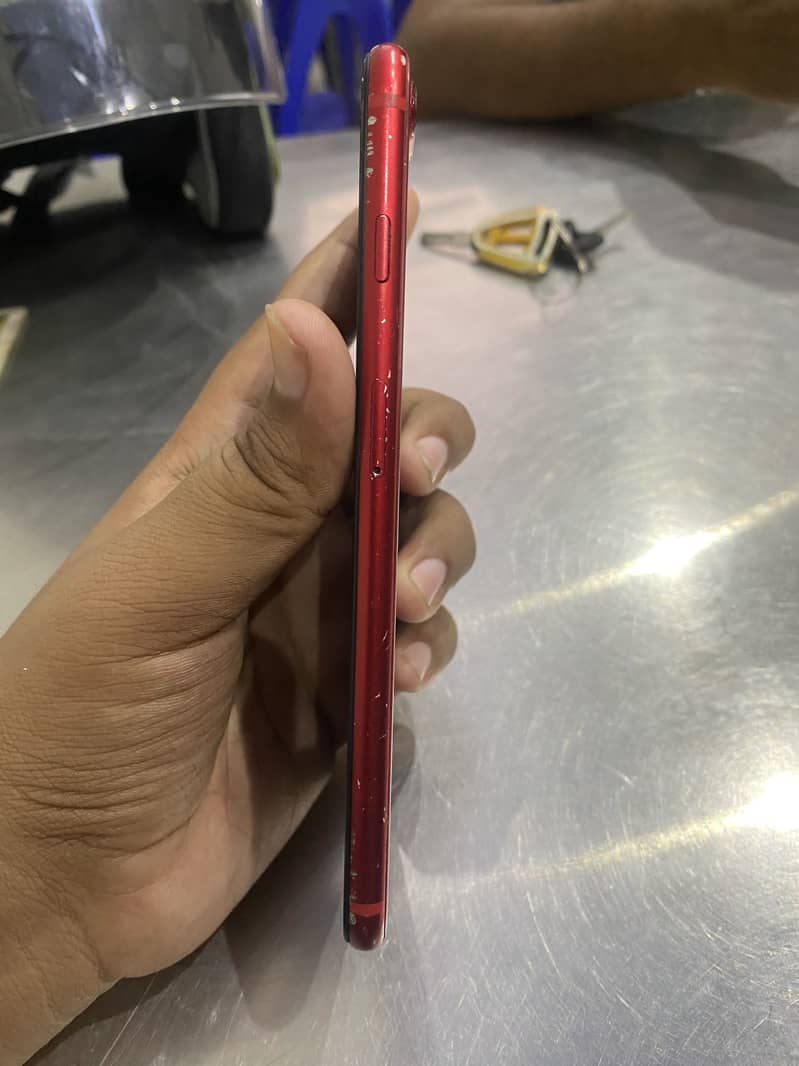 Apple iPhone 8 Plus 7