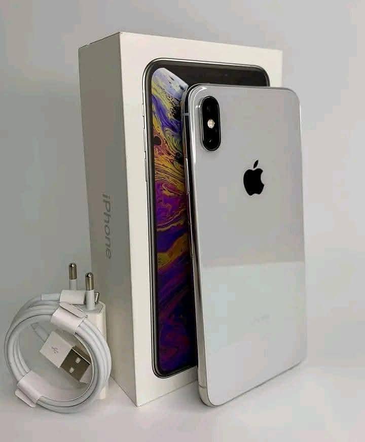 IPHONE X 3