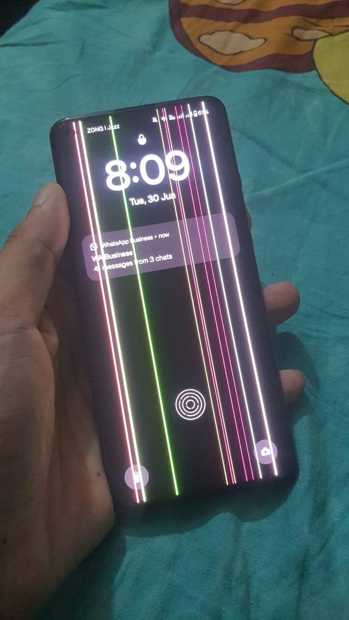 One Plus 9R 1