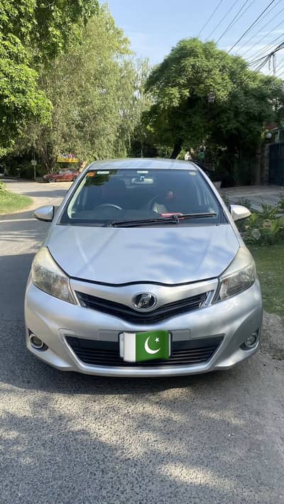 Toyota Vitz 2013