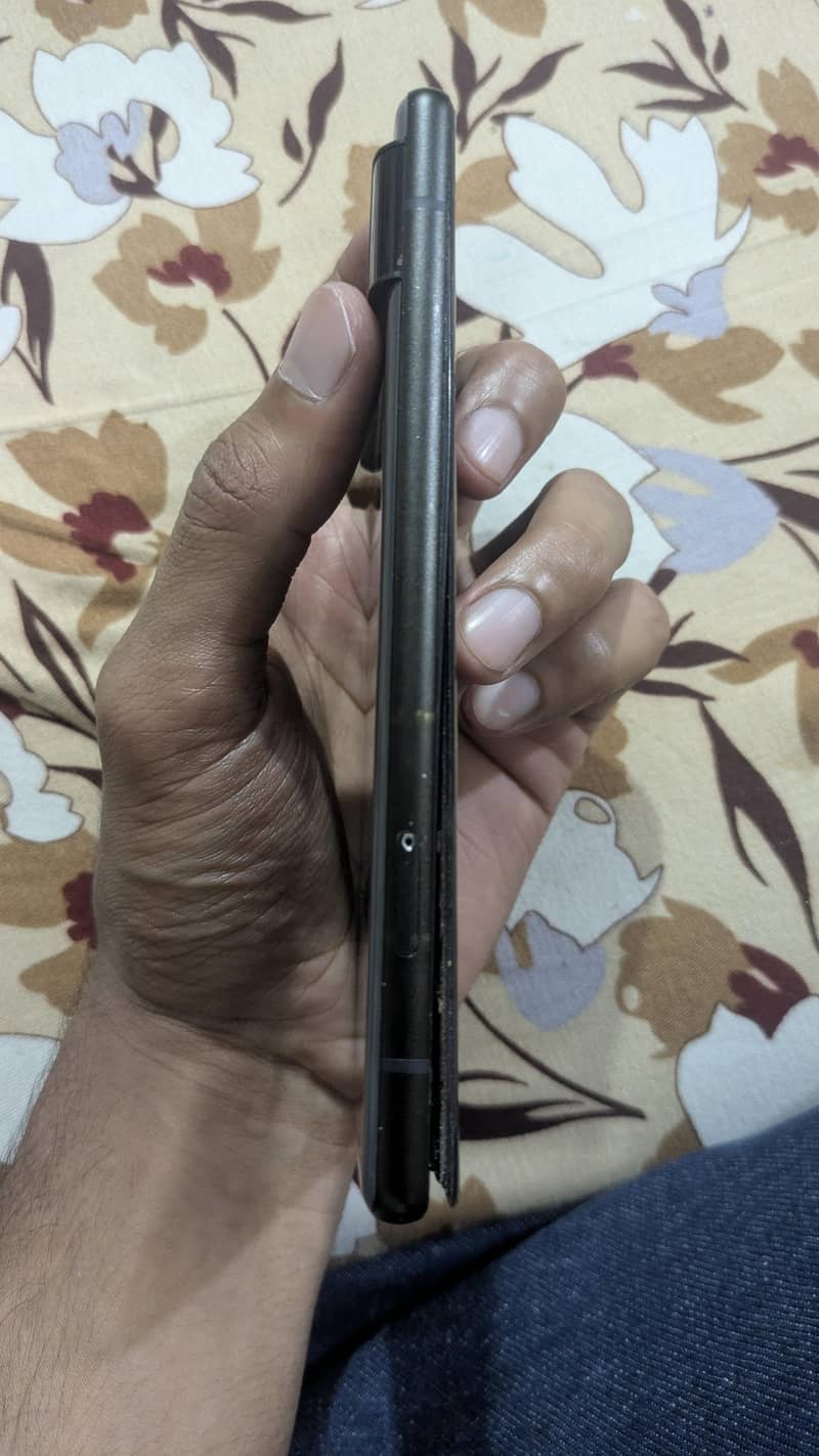 Google Pixel 6 3