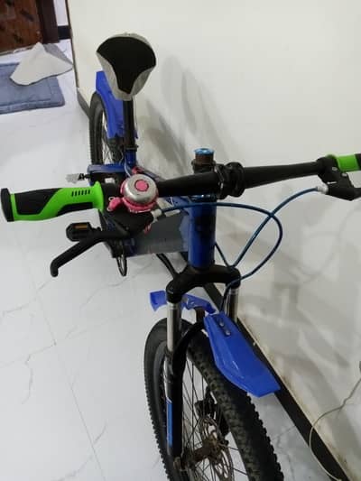 Mountain bycycle condition lush gear sprocket fitted
