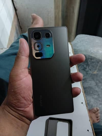 Infinix Note 50 for sale. conditions 10/9   all oky set. . no  open