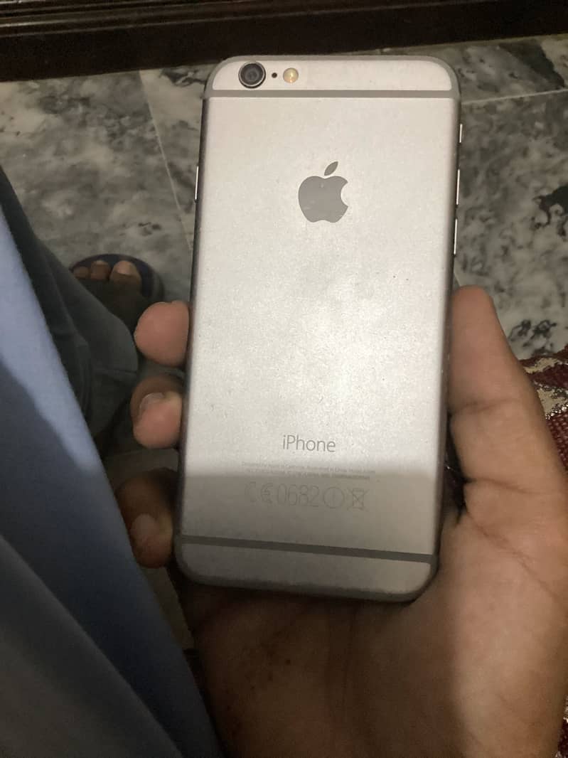 Apple iPhone 6S 0