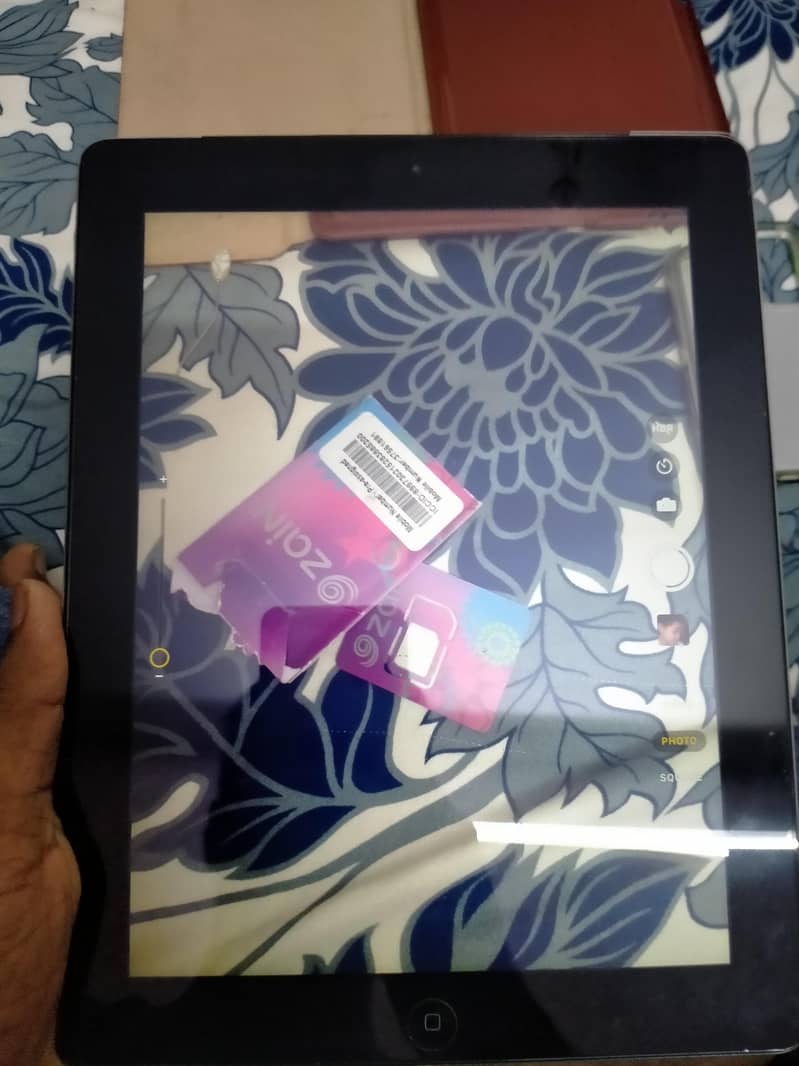 Ipad tab Cellular 2nd Generation scratchless 2