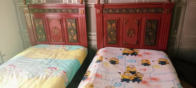 2 single wood bed with matress