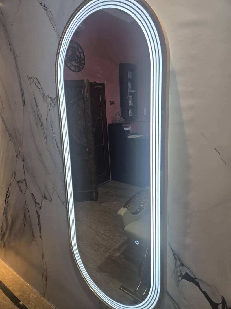 mirror 3