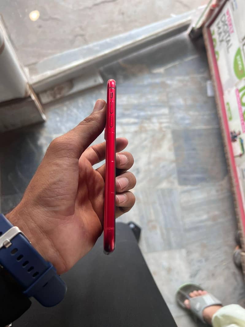 Apple iPhone 11 2