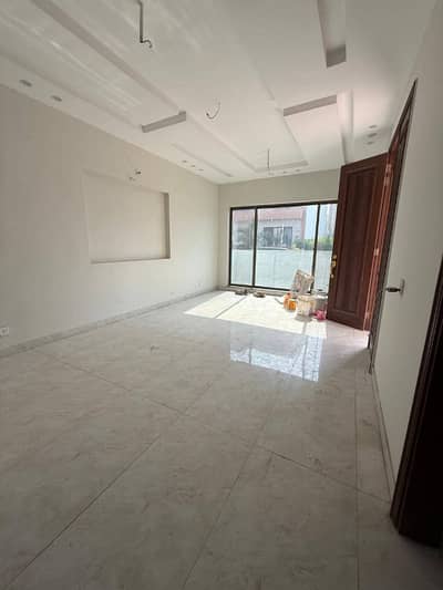 10 Marla House for Sale Eden City