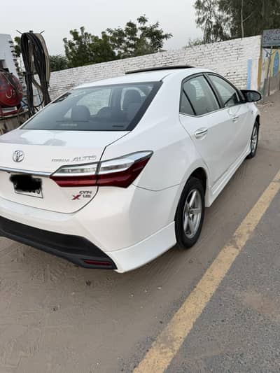 Toyota Altis Grande 2016