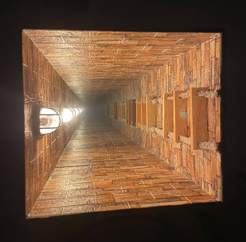 Infinty Illusion Table 0