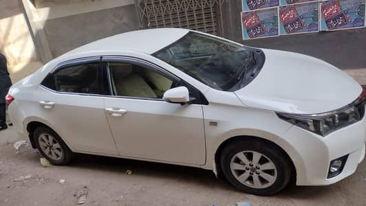 Toyota Corolla Altis 2015