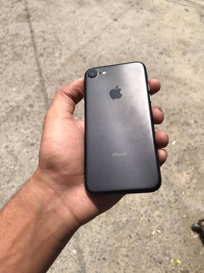 Apple iPhone 7 32gb non PTA