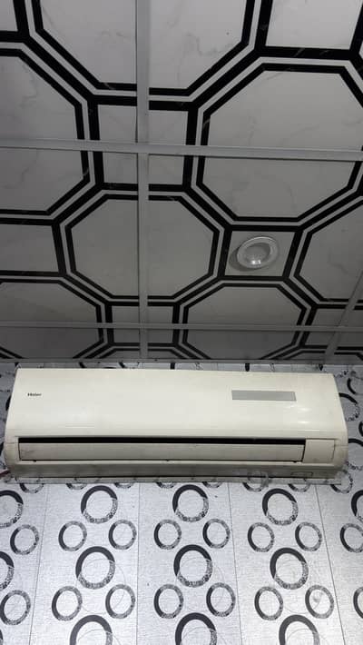 Split Ac in good condition