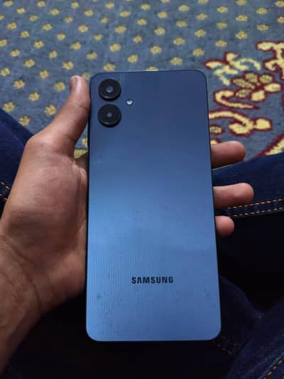 Samsung Mobile A06