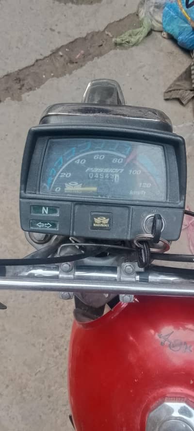 Road prince 10/10 condition 2024 model urgent for sale contact me