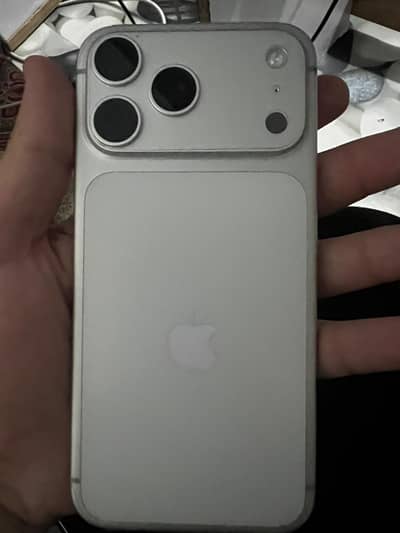 Apple iPhone 17 Pro Max