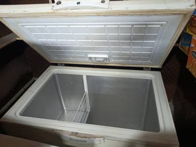 Waves wdf 310 deep freezer (New)