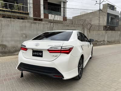 Toyota Altis Grande 2021 black room 2022