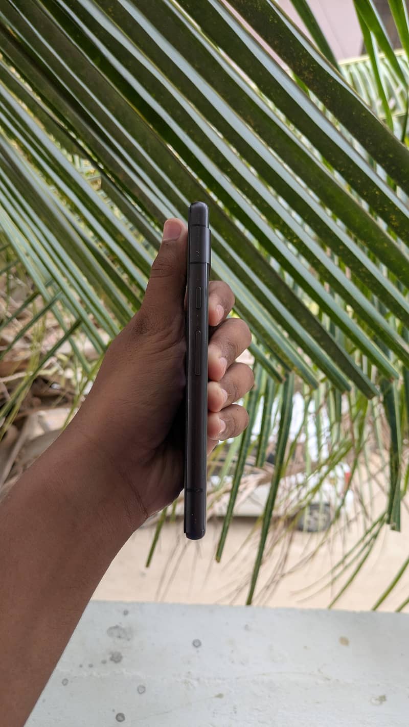 Google Pixel 7a 3