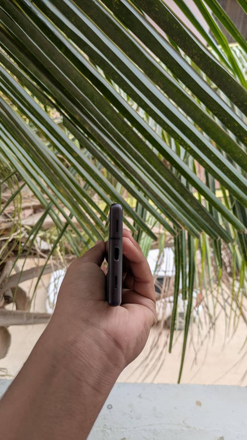 Google Pixel 7a 4
