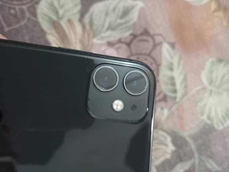 Apple iPhone 11 8