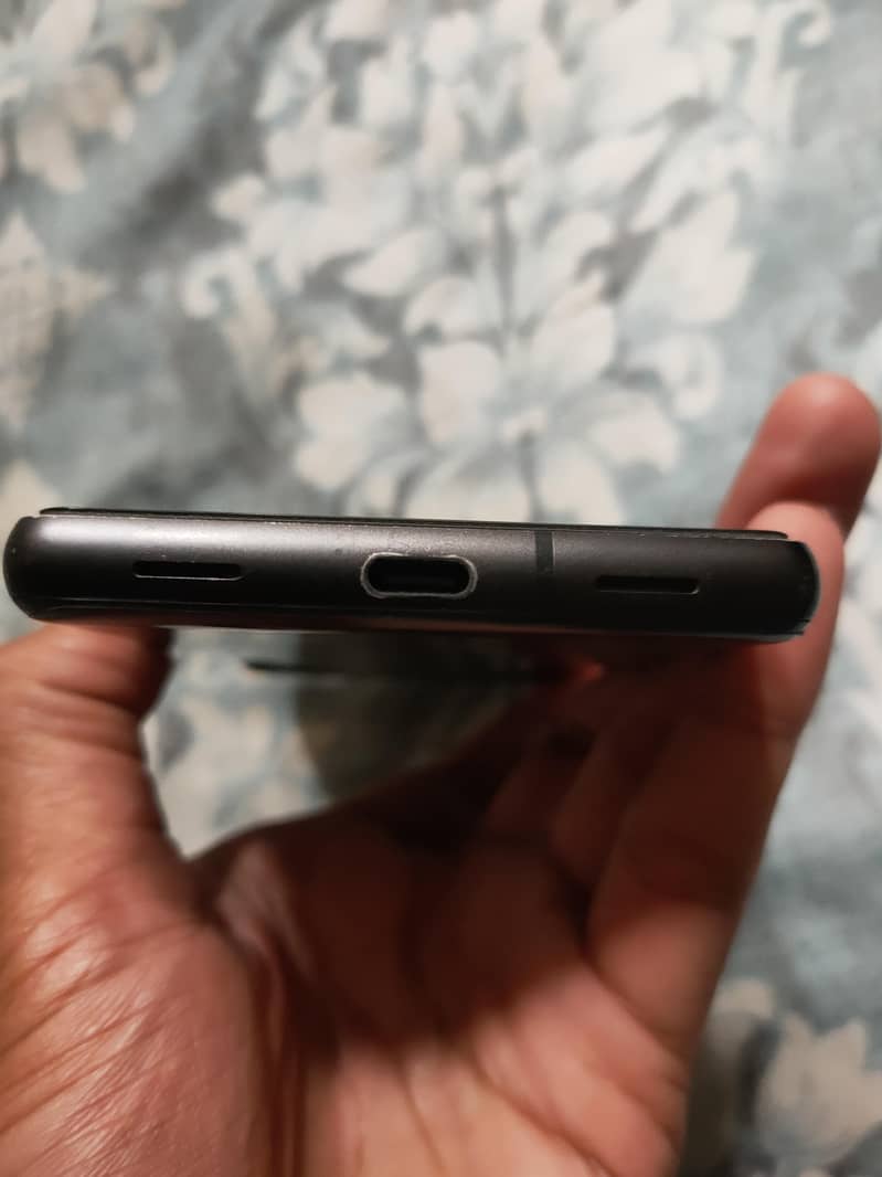 Google Pixel 7a 2