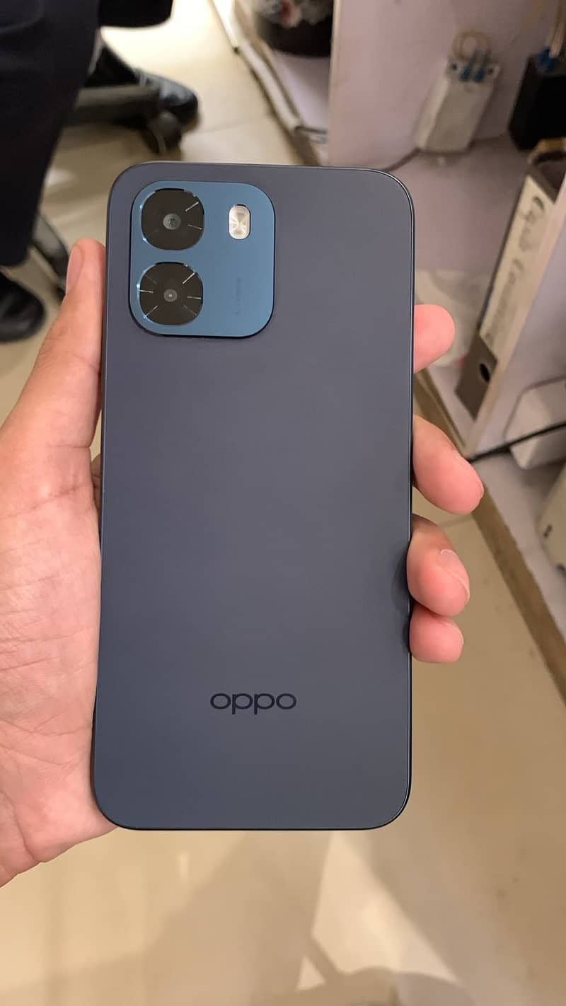OPPO A6 0