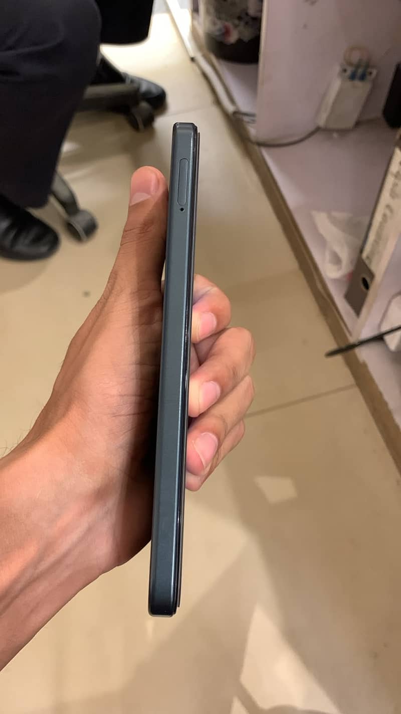 OPPO A6 4