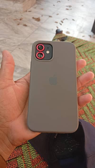 I phone 12.10/10 . . . 64 GB. box pack sath original cabl