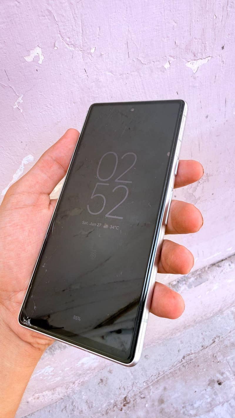 Google Pixel 7a 1