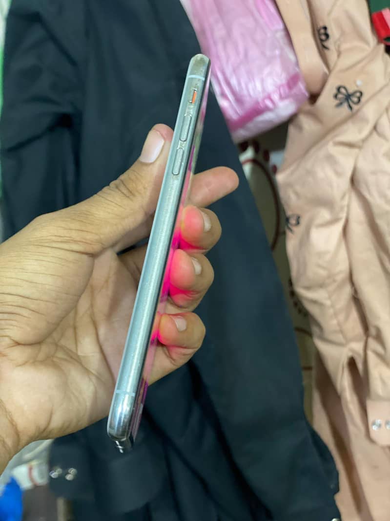 iphone x 3