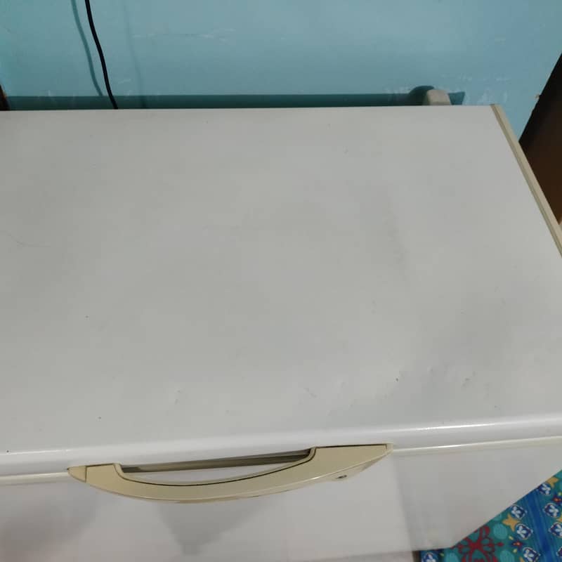 deep freezer 1