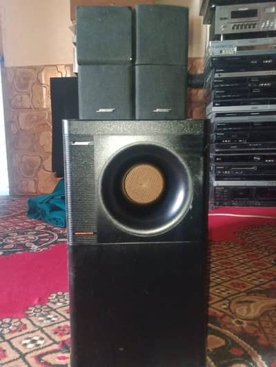 Bose 2.1 speaker system acoustimass 5Exsellent sound urgent sale