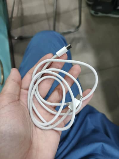 I phone c to c orignel cable