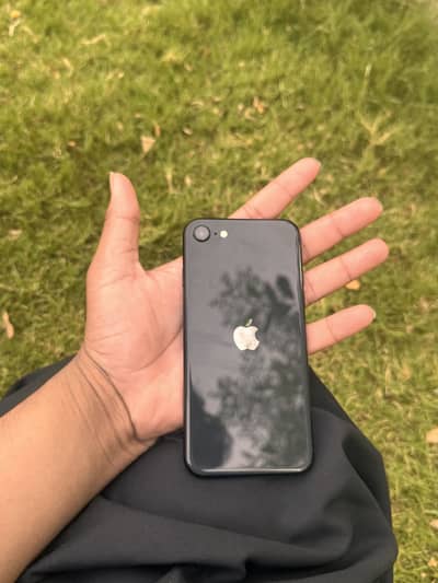 Apple iPhone SE 2020