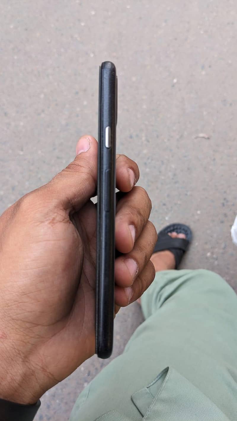 Google Pixel 5 0