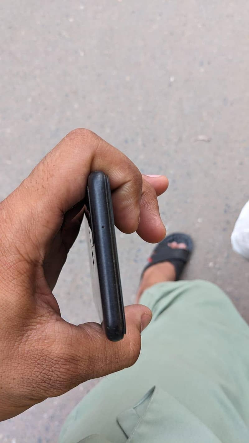 Google Pixel 5 2
