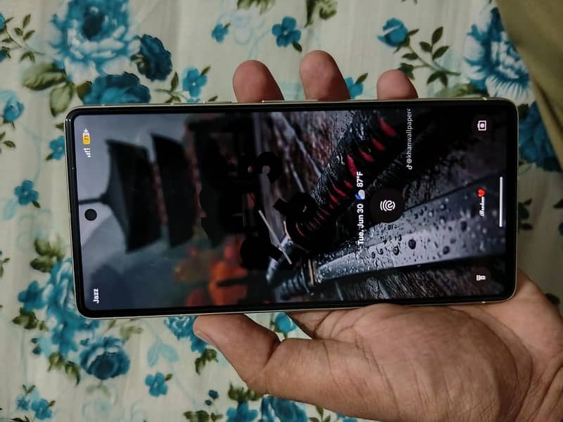 Google Pixel 7 3
