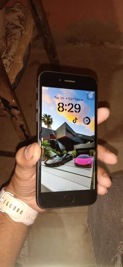 Apple iPhone 8