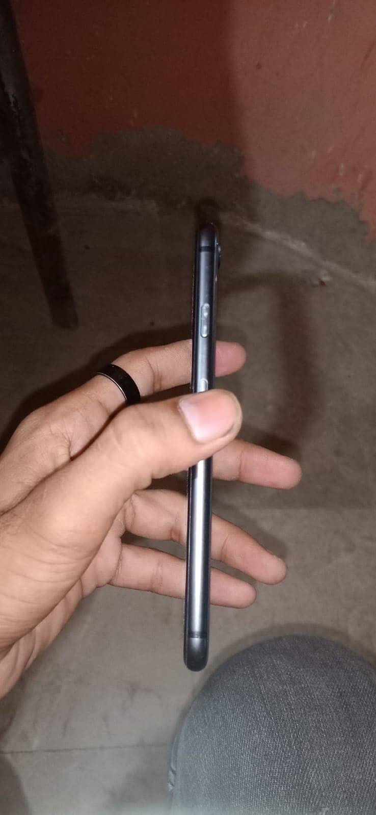Apple iPhone 8 5