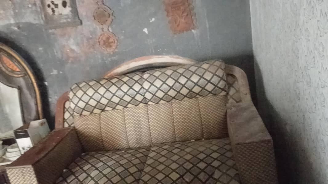 2 sofa 0