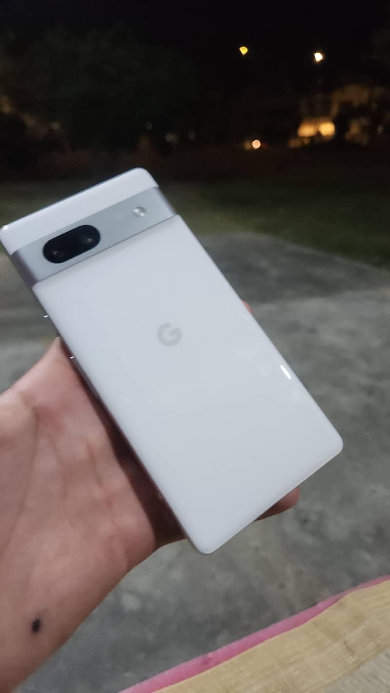 Google Pixel 7a 0