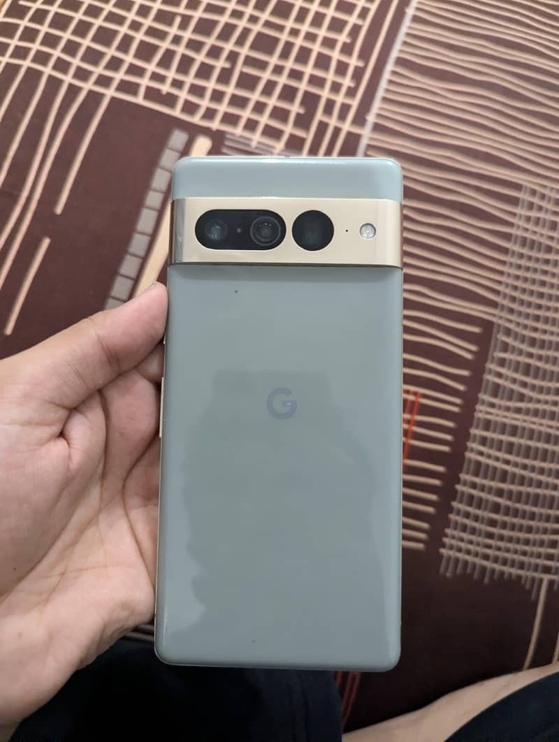 Google Pixel 7 Pro 4